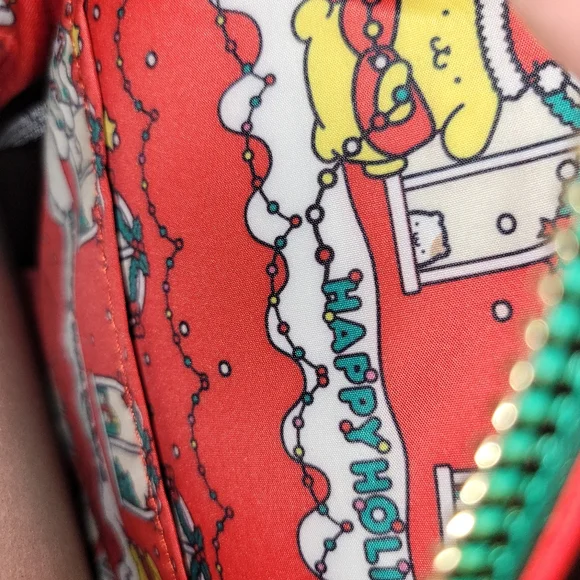 NWT Loungefly Sanrio Exclusive Pompompurin Santa Hat Light Up Backpack - Picture 10 of 11